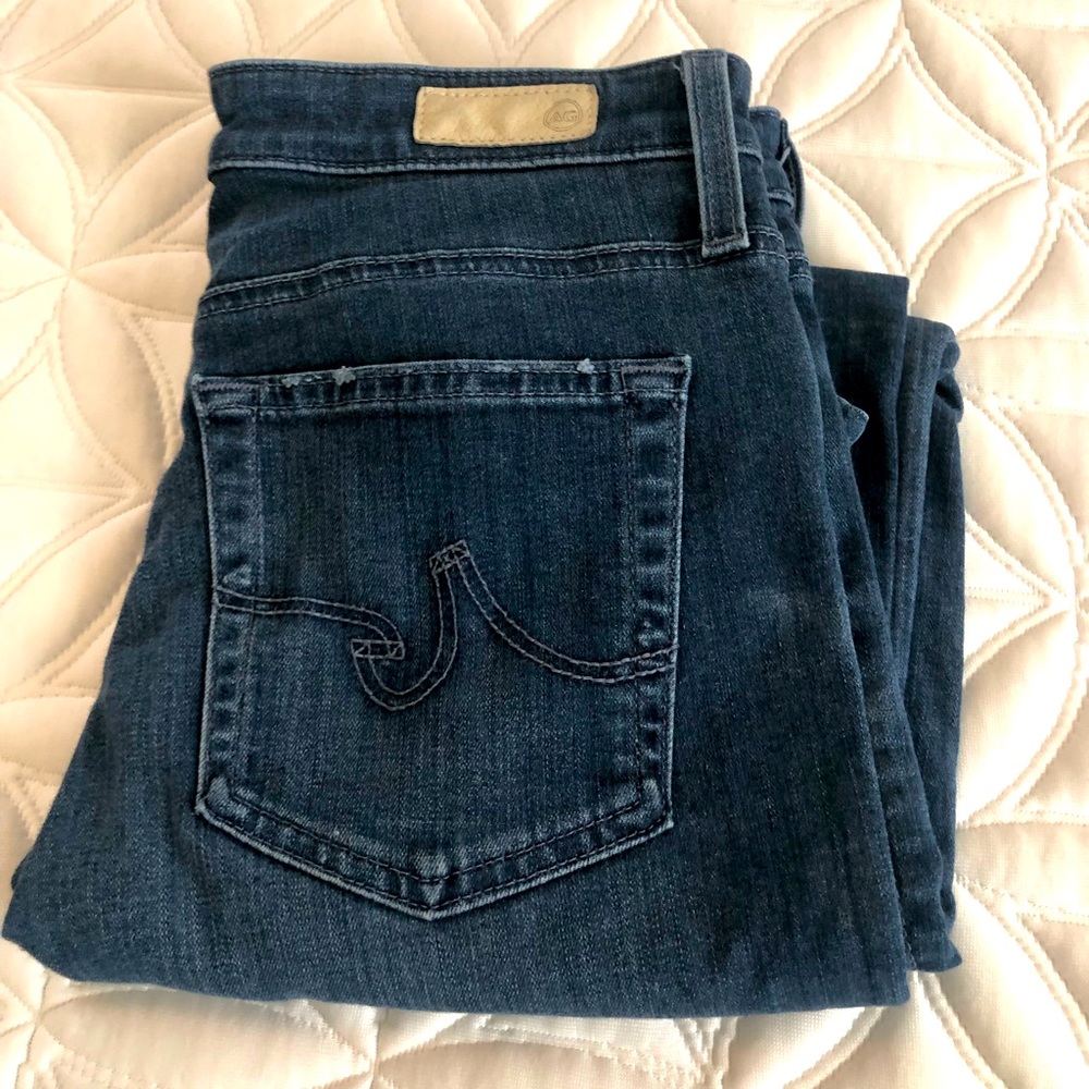 Super Cute AG Farrah Skinny Crop 26R, EUC, $45